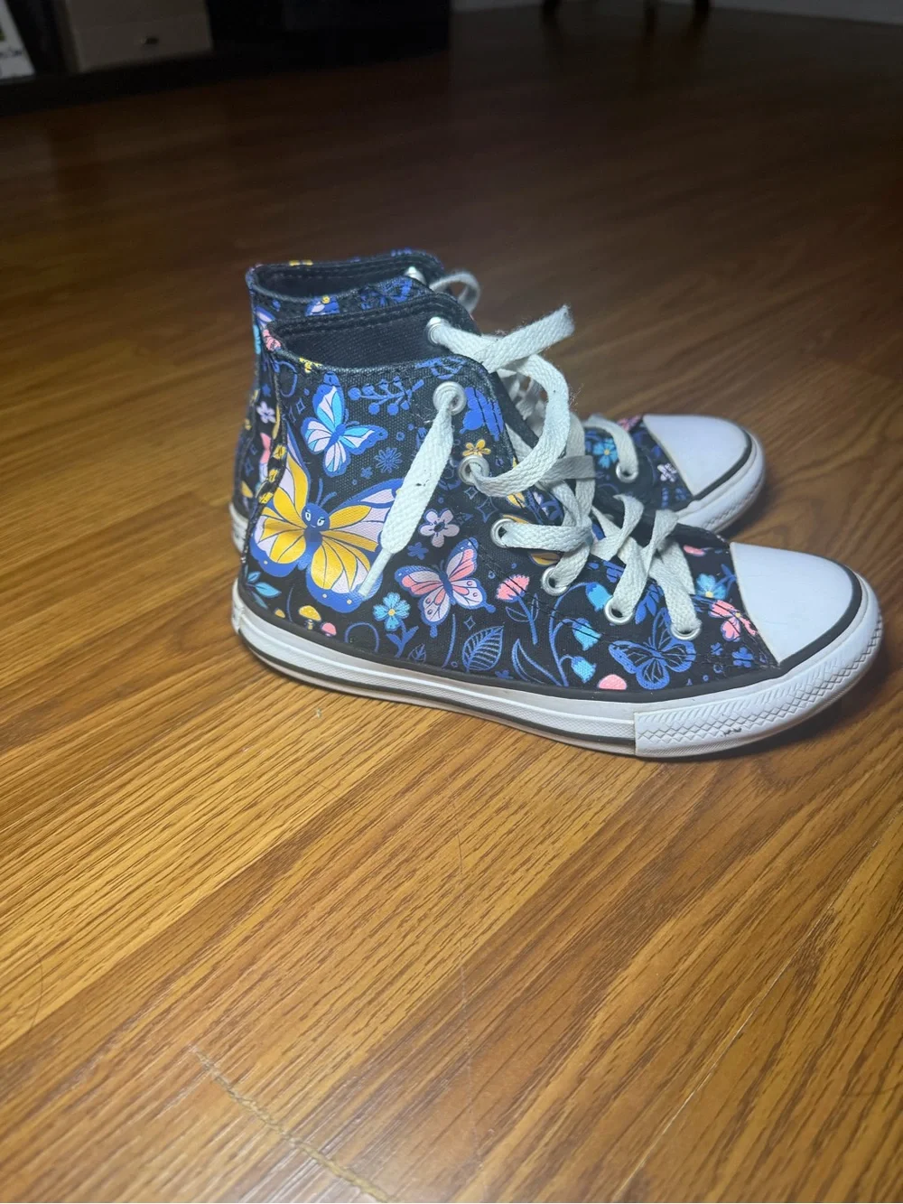 Converse Chuck Taylor All Star Butterfly Gnome Mushroom High Top Sneakers 1